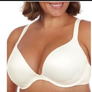 Secret Treasures women's plus size underwire bra lifting plunge bra
